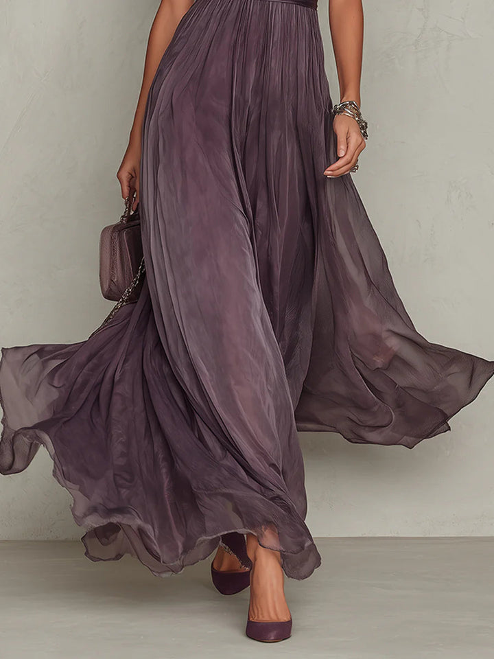 Flavia | Elegancka Fioletowa Sukienka Maxi z Chiffonu z Wycięciem